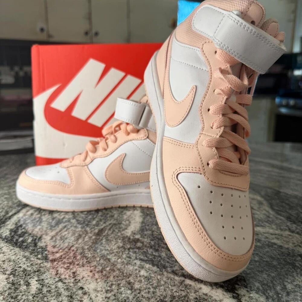 Nike Court Borough Mid 2 Sneakers Echo Pink White Women’s 7 / Youth 5.5 NWT